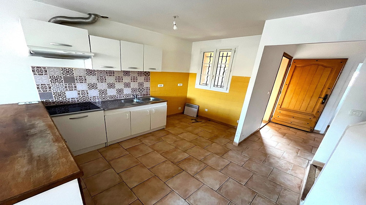 Ma-Cabane - Vente Maison SAINT-MAXIMIN-LA-SAINTE-BAUME, 76 m²