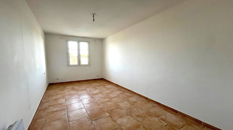 Ma-Cabane - Vente Maison SAINT-MAXIMIN-LA-SAINTE-BAUME, 76 m²