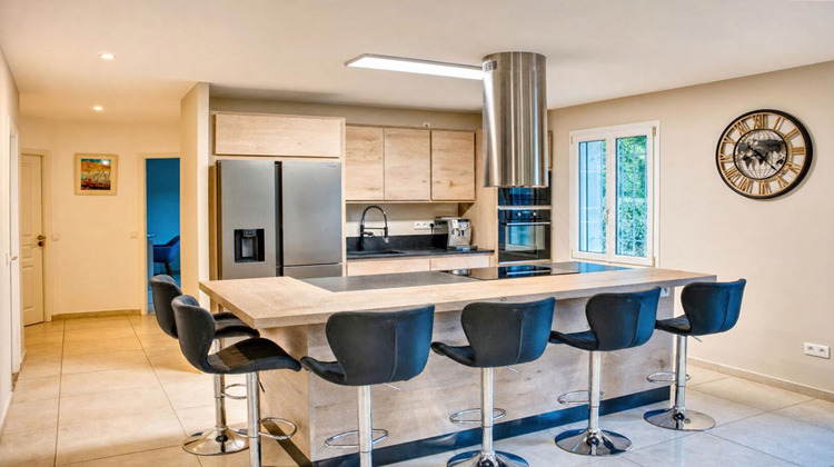 Ma-Cabane - Vente Maison SAINT MAXIMIN LA SAINTE BAUME, 300 m²