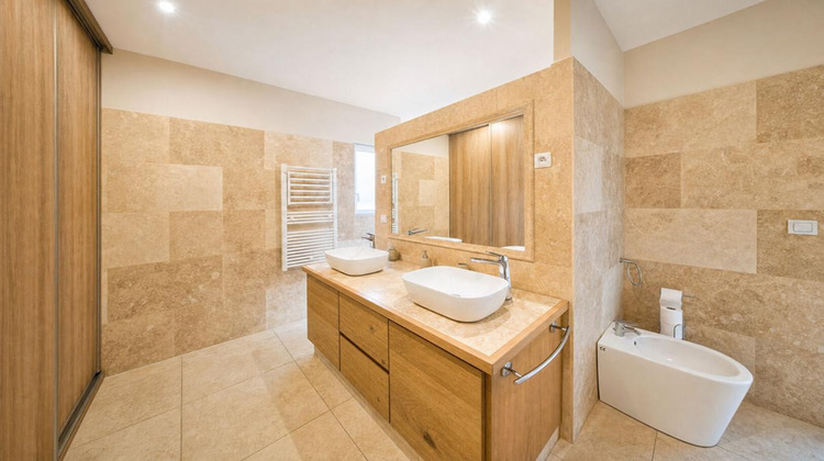 Ma-Cabane - Vente Maison SAINT MAXIMIN LA SAINTE BAUME, 300 m²
