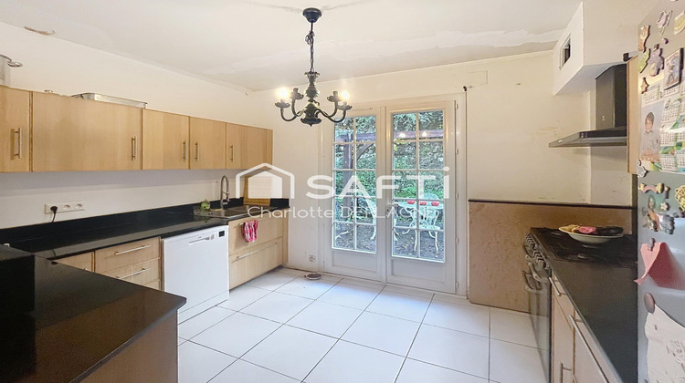 Ma-Cabane - Vente Maison Saint-Meard-de-Drone, 188 m²