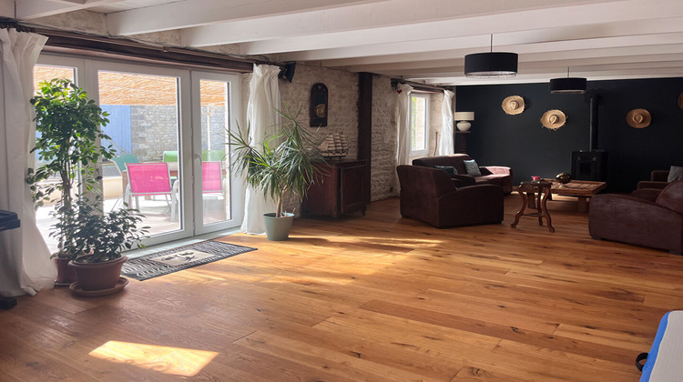 Ma-Cabane - Vente Maison SAINT-MEDARD-D'AUNIS, 296 m²
