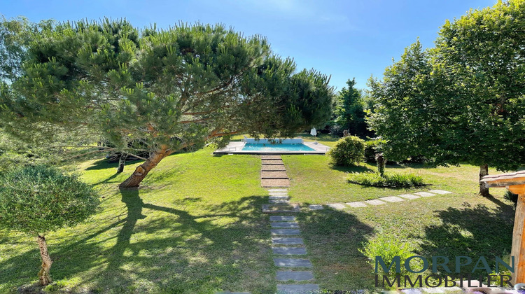 Ma-Cabane - Vente Maison Saint-Médard-d'Eyrans, 323 m²
