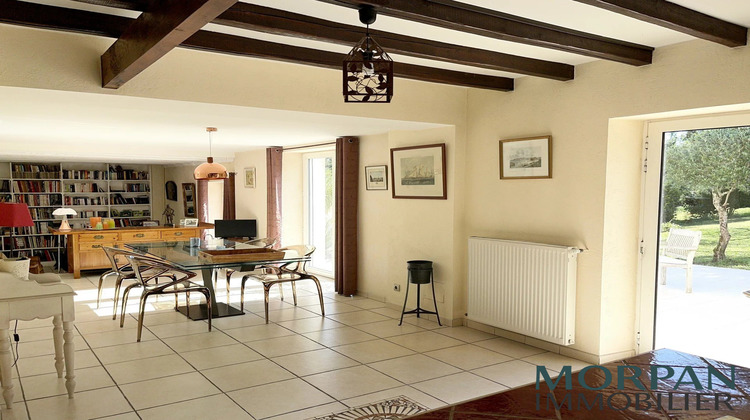 Ma-Cabane - Vente Maison Saint-Médard-d'Eyrans, 323 m²
