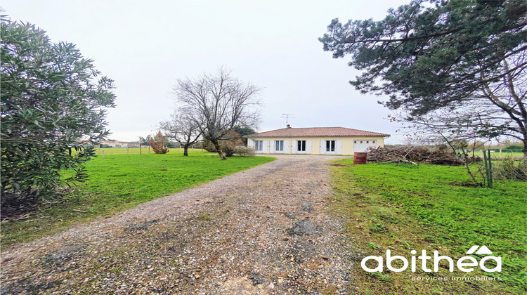 Ma-Cabane - Vente Maison Saint-Médard-de-Guizières, 102 m²