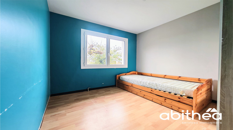 Ma-Cabane - Vente Maison Saint-Médard-de-Guizières, 102 m²