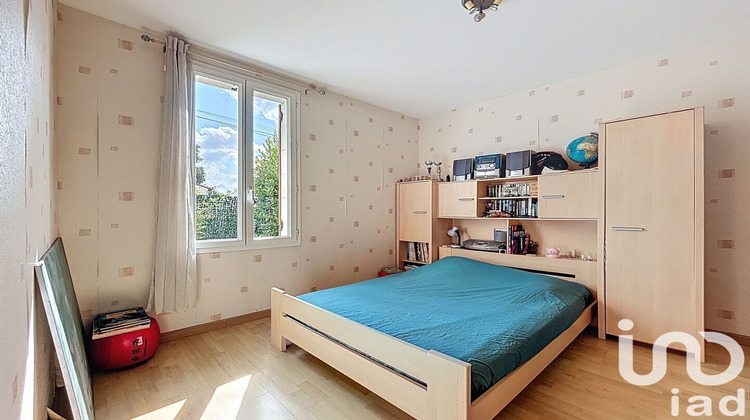Ma-Cabane - Vente Maison Saint-Médard-de-Guizières, 130 m²