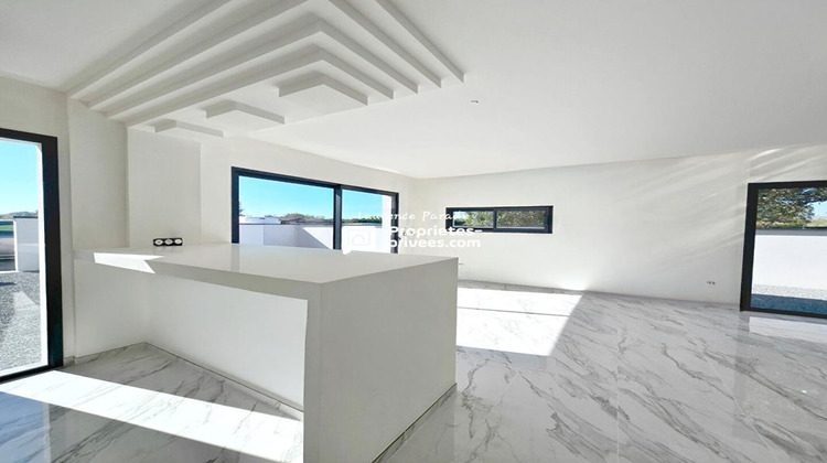 Ma-Cabane - Vente Maison SAINT MEDARD DE GUIZIERES, 145 m²