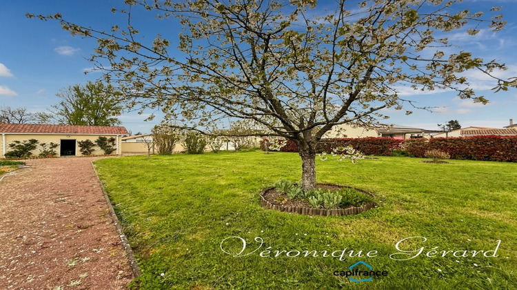 Ma-Cabane - Vente Maison SAINT MEDARD DE GUIZIERES, 131 m²