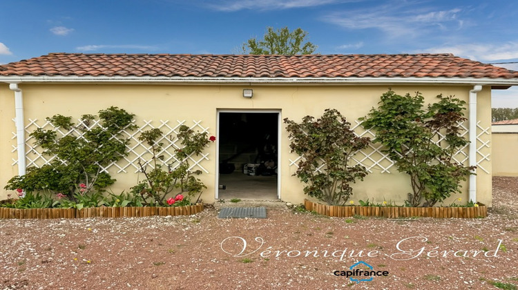 Ma-Cabane - Vente Maison SAINT MEDARD DE GUIZIERES, 131 m²