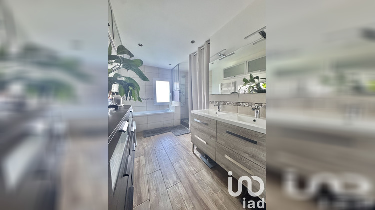 Ma-Cabane - Vente Maison Saint-Médard-en-Jalles, 150 m²