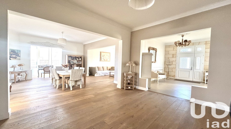 Ma-Cabane - Vente Maison Saint-Médard-en-Jalles, 212 m²