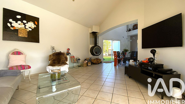 Ma-Cabane - Vente Maison Saint-Médard-en-Jalles, 200 m²