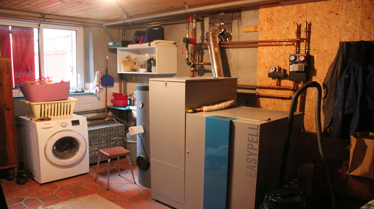 Ma-Cabane - Vente Maison SAINT-MEDARD-LA-ROCHETTE, 197 m²