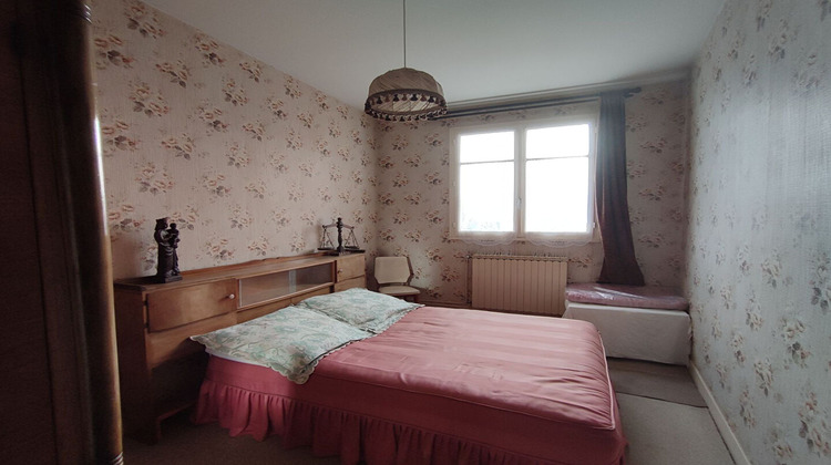 Ma-Cabane - Vente Maison SAINT-MEDARD-LA-ROCHETTE, 120 m²