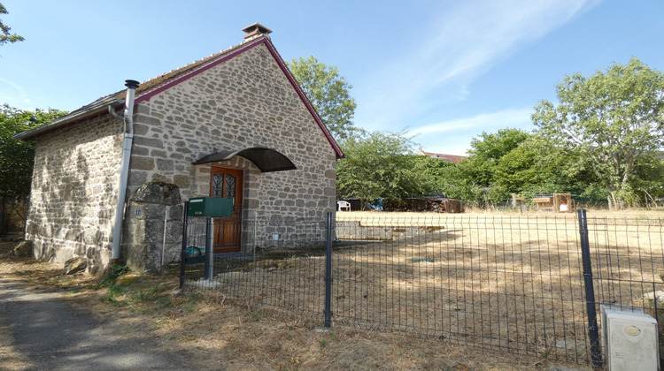 Ma-Cabane - Vente Maison Saint-Médard-la-Rochette, 32 m²
