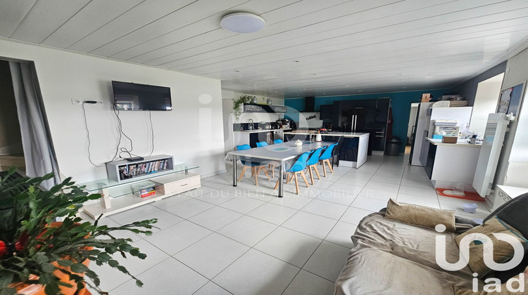 Ma-Cabane - Vente Maison Saint-Méen-le-Grand, 111 m²