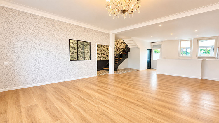 Ma-Cabane - Vente Maison SAINT-MEEN-LE-GRAND, 106 m²