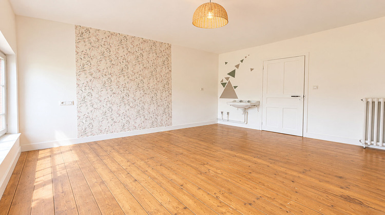 Ma-Cabane - Vente Maison SAINT-MEEN-LE-GRAND, 106 m²