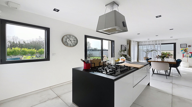 Ma-Cabane - Vente Maison SAINT-MELOIR-DES-ONDES, 150 m²