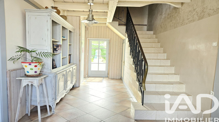 Ma-Cabane - Vente Maison Saint-Même-les-Carrières, 201 m²