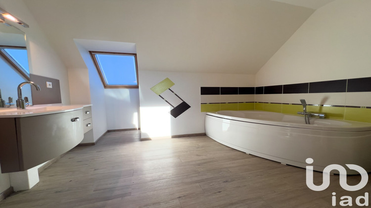 Ma-Cabane - Vente Maison Saint-Memmie, 225 m²