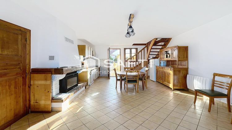 Ma-Cabane - Vente Maison Saint-Michel-Chef-Chef, 63 m²