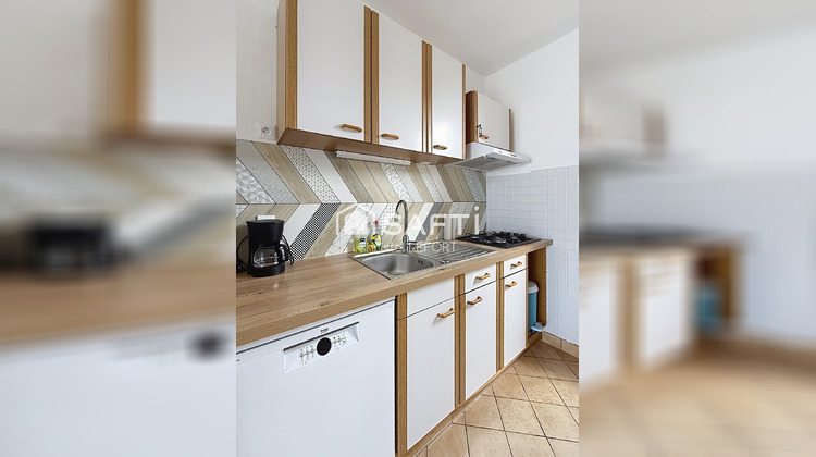 Ma-Cabane - Vente Maison Saint-Michel-Chef-Chef, 63 m²