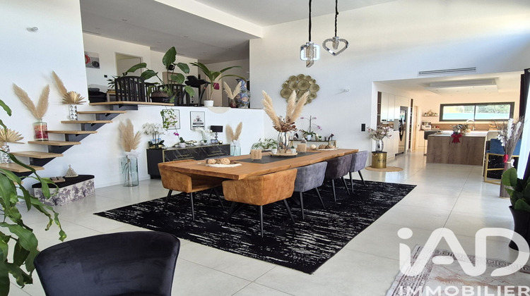 Ma-Cabane - Vente Maison Saint-Michel-d'Euzet, 291 m²