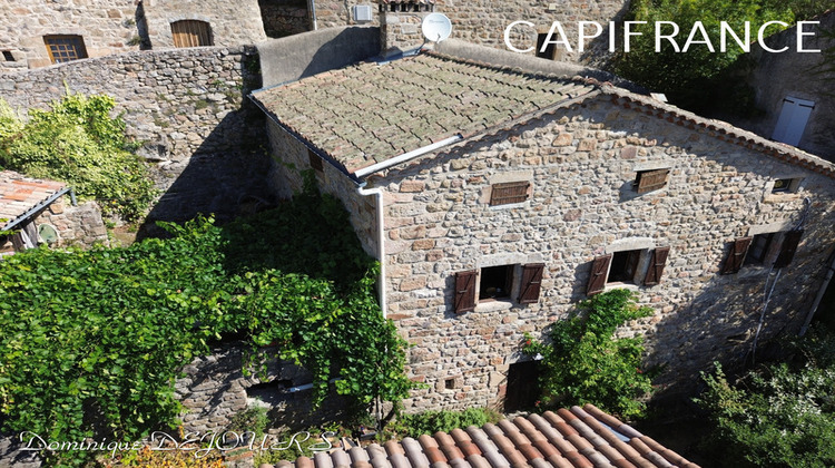 Ma-Cabane - Vente Maison SAINT MICHEL DE CHABRILLANOUX, 100 m²