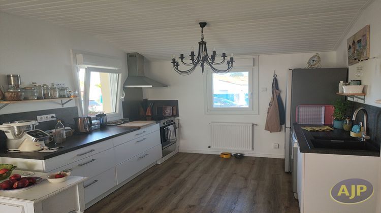 Ma-Cabane - Vente Maison SAINT-MICHEL-EN-L'HERM, 78 m²