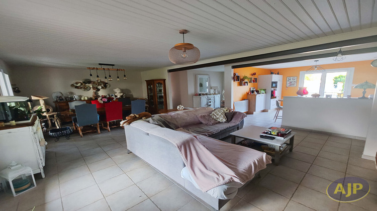 Ma-Cabane - Vente Maison SAINT-MICHEL-EN-L'HERM, 94 m²