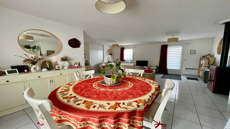 Ma-Cabane - Vente Maison SAINT-MICHEL-EN-L'HERM, 73 m²