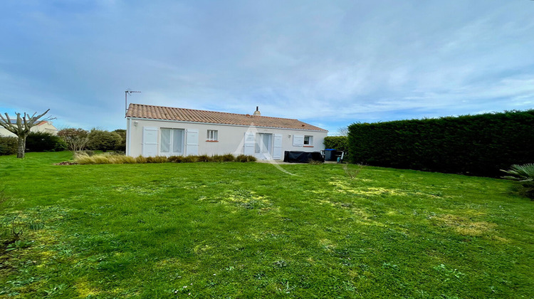 Ma-Cabane - Vente Maison SAINT-MICHEL-EN-L'HERM, 73 m²