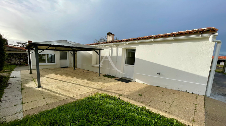 Ma-Cabane - Vente Maison SAINT-MICHEL-EN-L'HERM, 75 m²