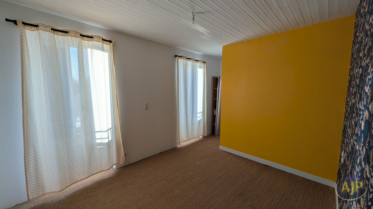 Ma-Cabane - Vente Maison SAINT-MICHEL-EN-L'HERM, 117 m²