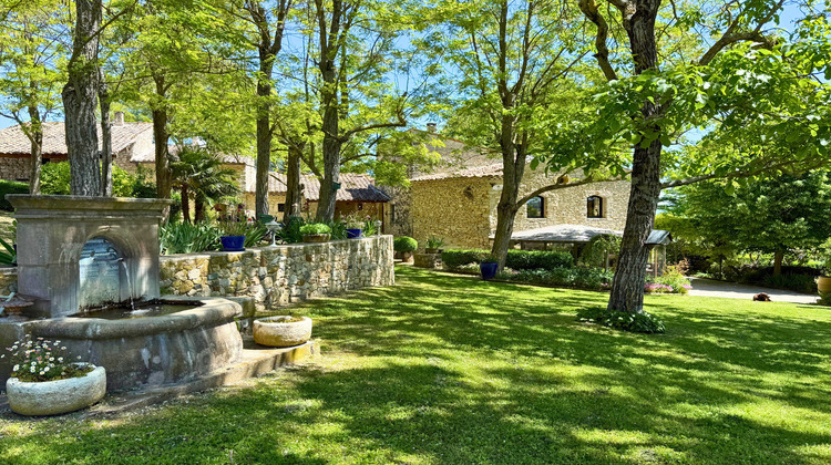 Ma-Cabane - Vente Maison Saint-Michel-l'Observatoire, 300 m²