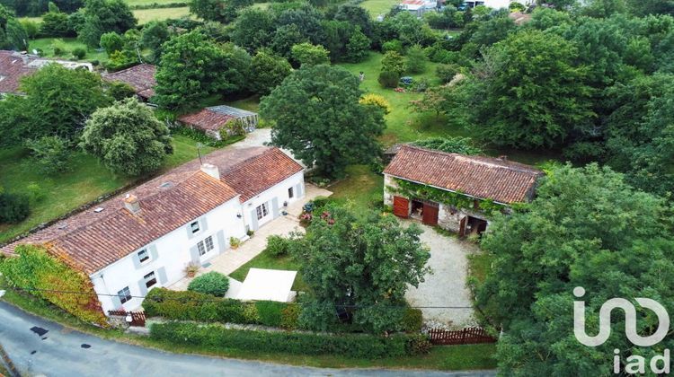 Ma-Cabane - Vente Maison Saint-Michel-le-Cloucq, 171 m²