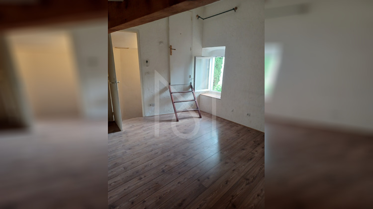 Ma-Cabane - Vente Maison Saint-Mitre-les-Remparts, 39 m²