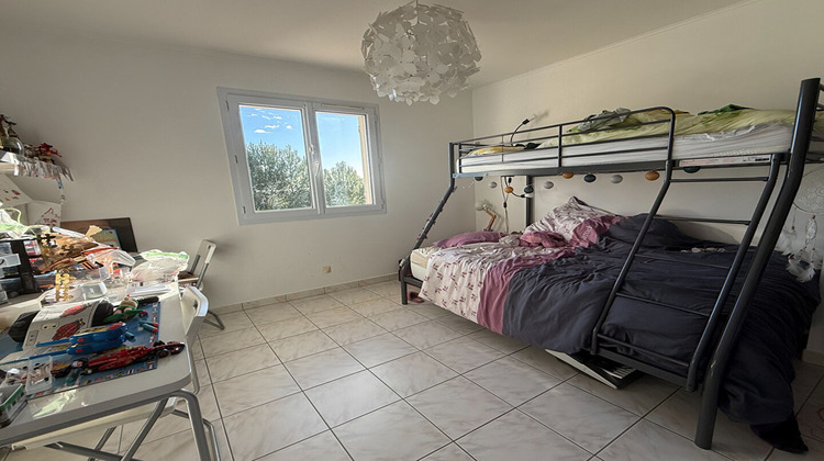 Ma-Cabane - Vente Maison SAINT-MITRE-LES-REMPARTS, 97 m²