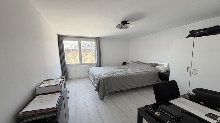 Ma-Cabane - Vente Maison SAINT-MITRE-LES-REMPARTS, 70 m²