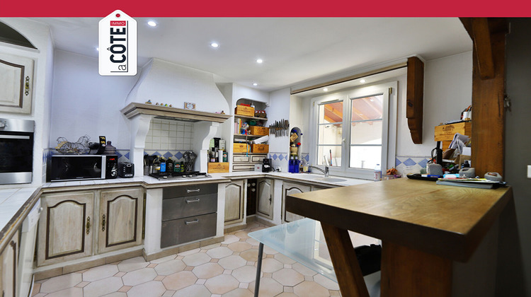 Ma-Cabane - Vente Maison SAINT-MITRE-LES-REMPARTS, 116 m²