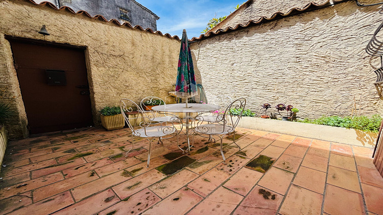 Ma-Cabane - Vente Maison SAINT-MITRE-LES-REMPARTS, 214 m²