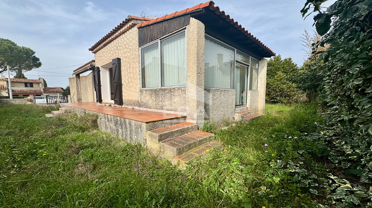 Ma-Cabane - Vente Maison SAINT-MITRE-LES-REMPARTS, 70 m²