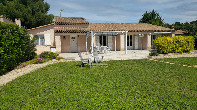 Ma-Cabane - Vente Maison SAINT-MITRE-LES-REMPARTS, 83 m²