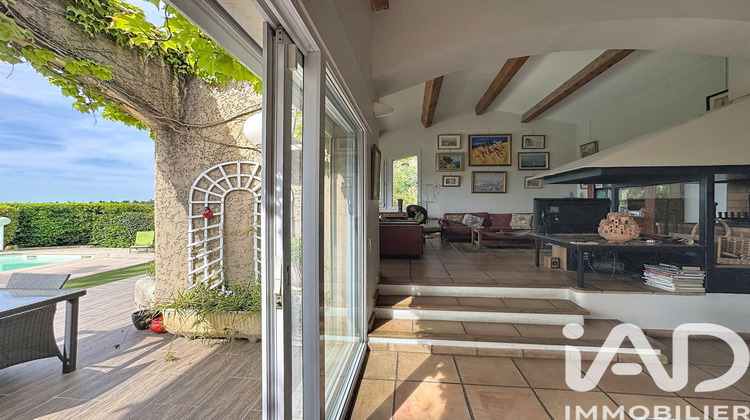 Ma-Cabane - Vente Maison Saint-Mitre-les-Remparts, 151 m²