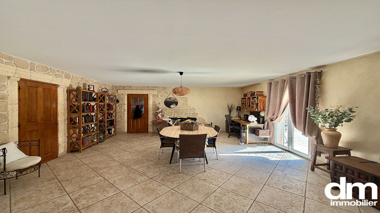 Ma-Cabane - Vente Maison SAINT-MITRE-LES-REMPARTS, 280 m²