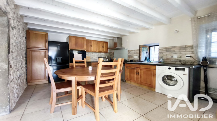 Ma-Cabane - Vente Maison Saint-Myon, 50 m²