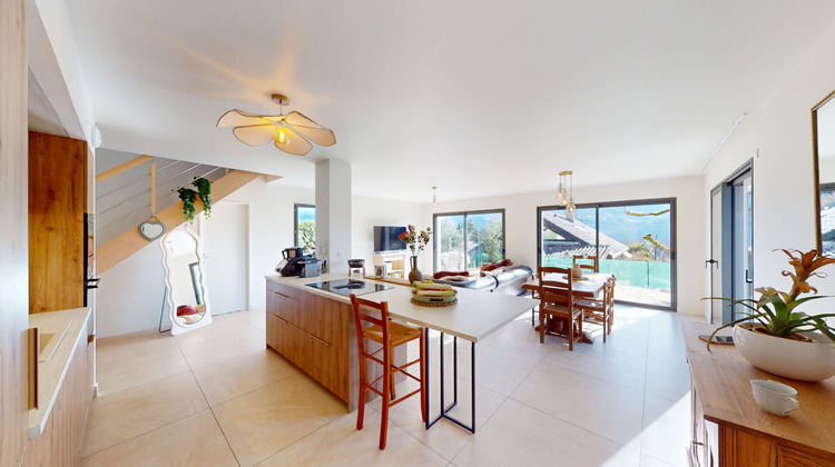 Ma-Cabane - Vente Maison SAINT-NAZAIRE-LES-EYMES, 125 m²