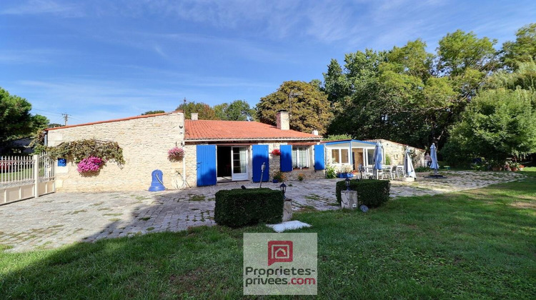 Ma-Cabane - Vente Maison SAINT NAZAIRE SUR CHARENTE, 230 m²